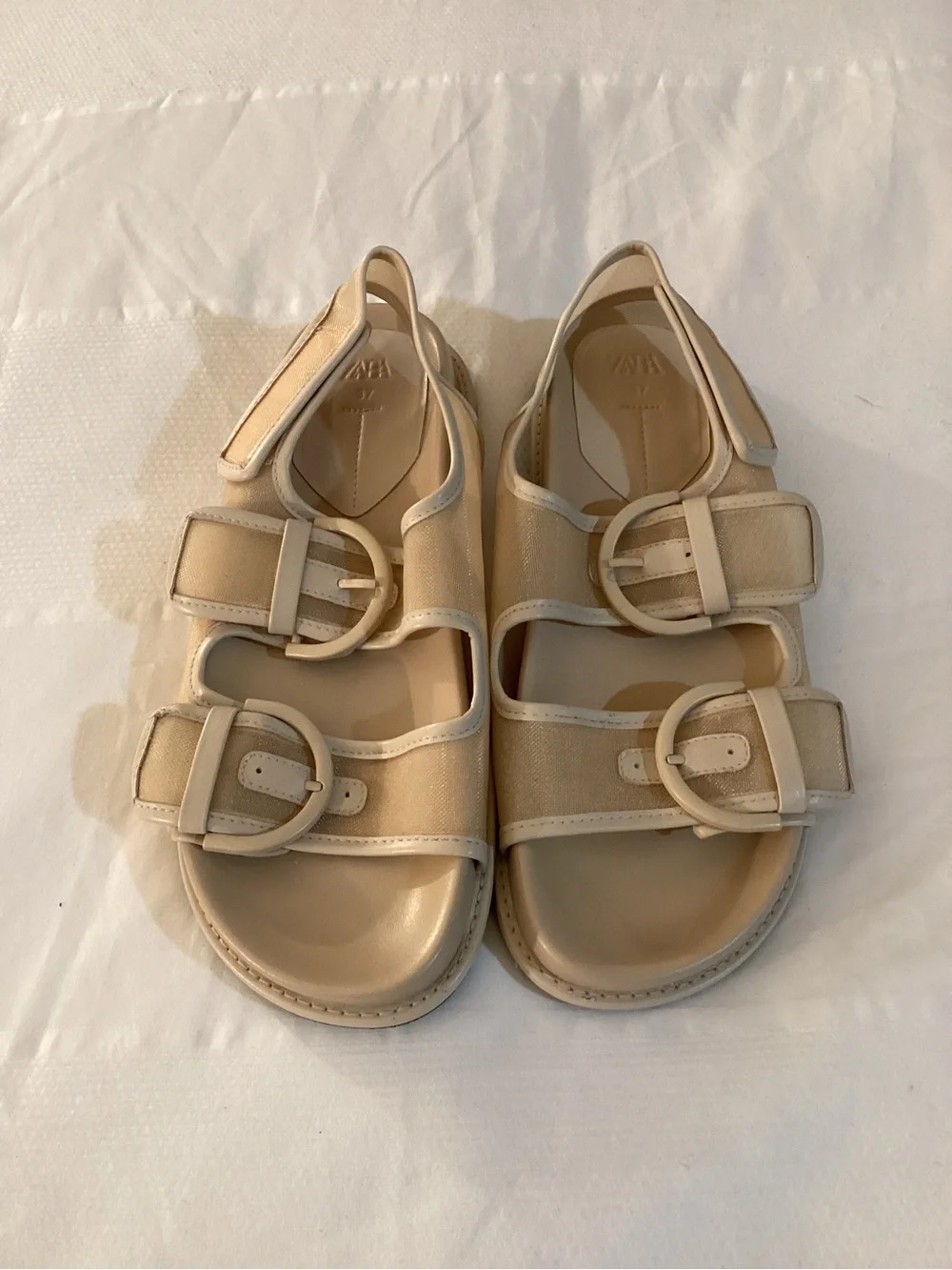 Zara Buckled Flat Mesh Sandals - Picture 3 of 14